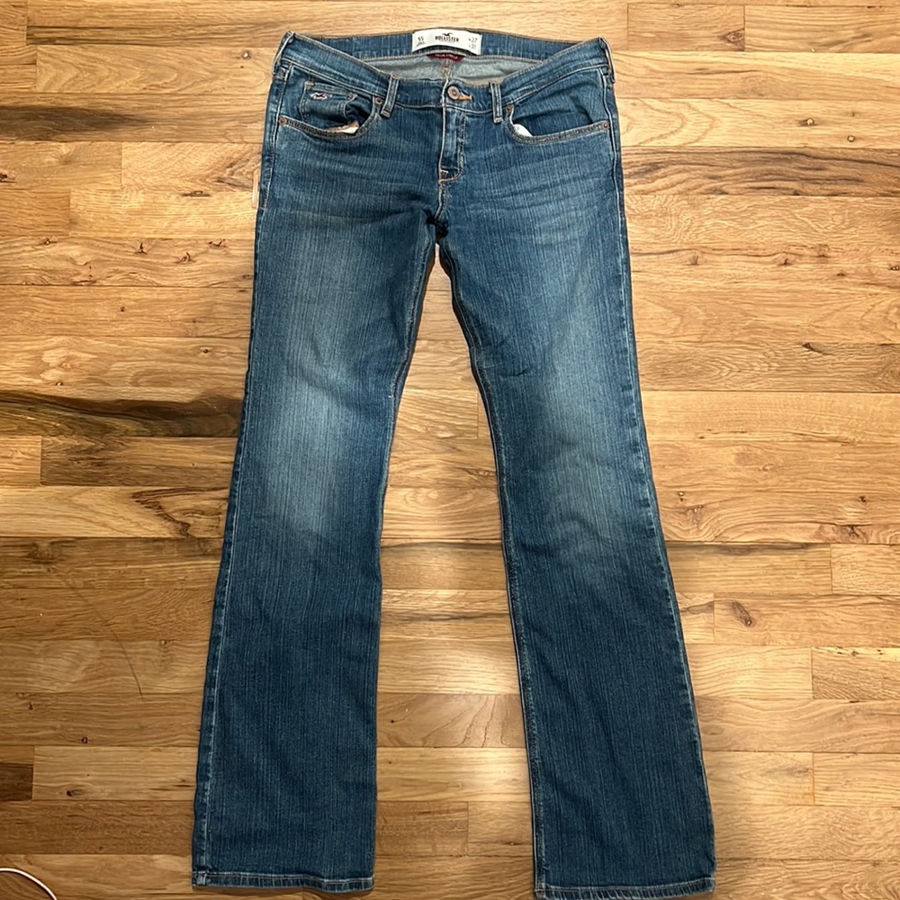 Low rise jeans